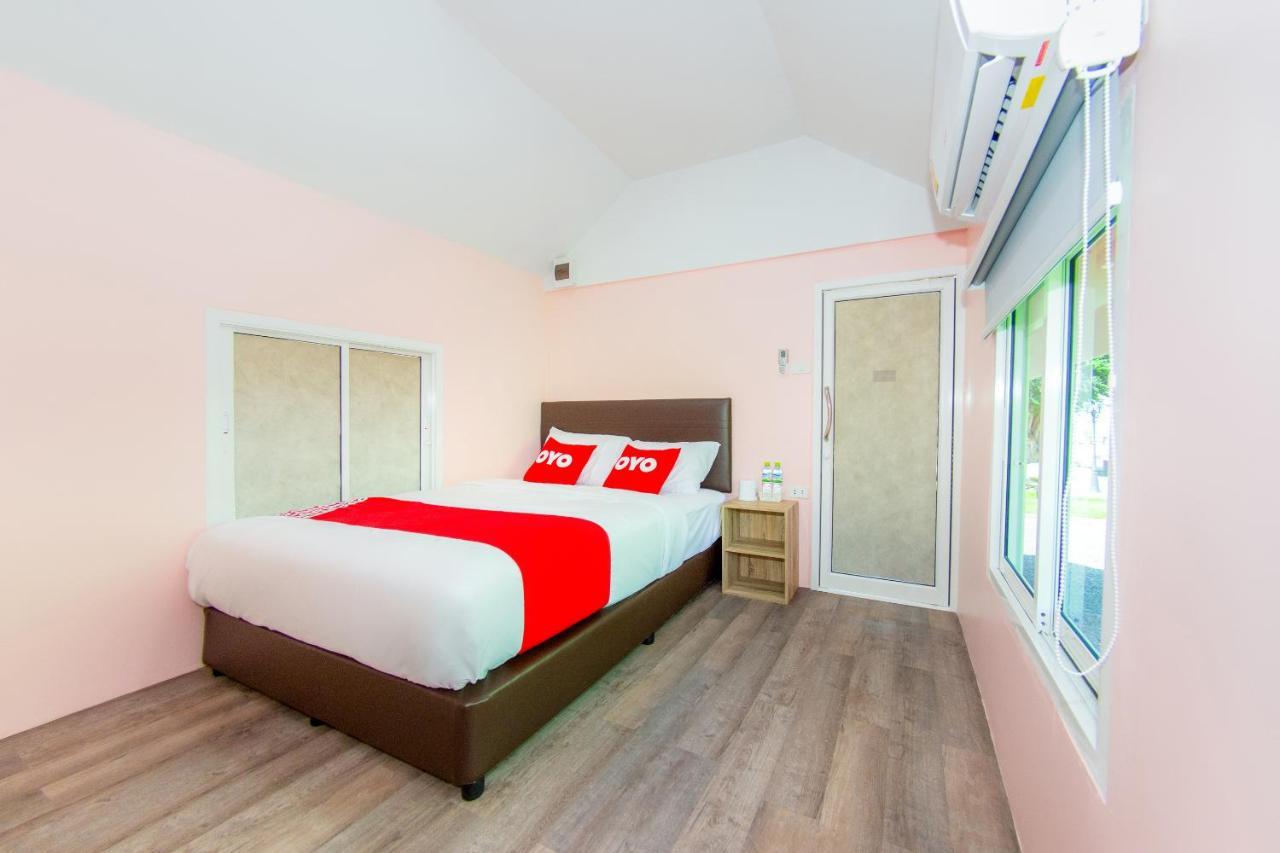 Oyo 578 Pj Resort And Snooker Club Prachuap Khiri Khan Exterior photo
