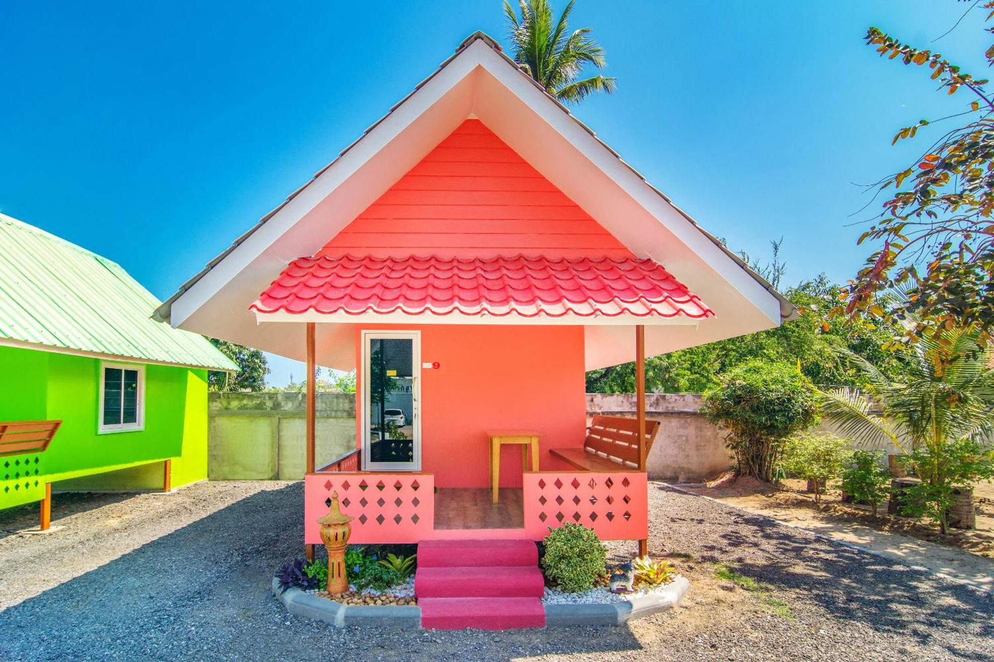 Oyo 578 Pj Resort And Snooker Club Prachuap Khiri Khan Exterior photo